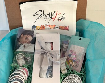 Stray Kids Gift Box K-pop Fan Set With Tumbler, Flat-back Charms