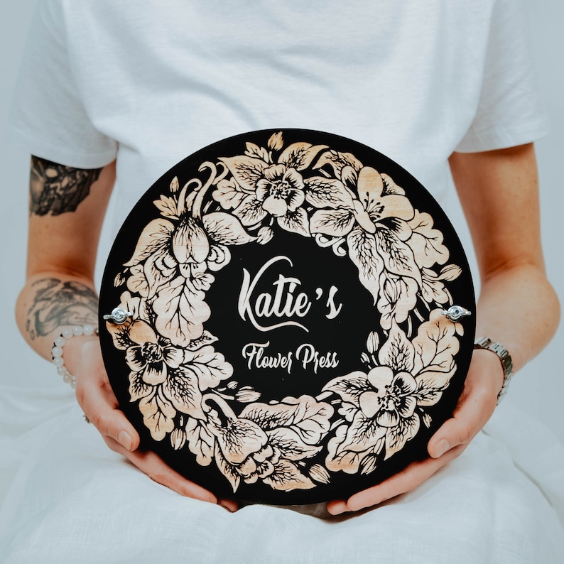 Black Round Flower Press Graduation Gift Herbarium Flower image 0