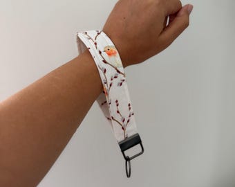 Handmade keychain wristlet (Christmas robin)