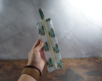 Apple pencil holder (green vintage)