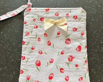 Quilted Bow Kindle Sleeve / Kindle Case.