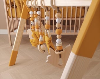 Portique D'éveil Bébé En Bois Pliable – Avec Pendentifs Sensoriels, Pour Développer La Motricité (0-12 Mois), Idéal Poussette Et Parc