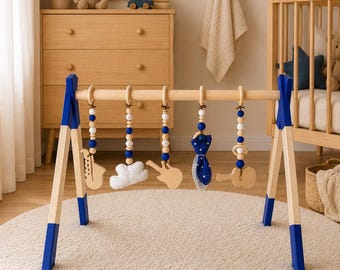 Portique bébé Montessori en bois naturel – Arche d’éveil sensoriel – Jouet bébé fait main – Personnalisable