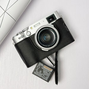 Custodia mezza in pelle Epsom Martinduke per FUJIFILM X100VI