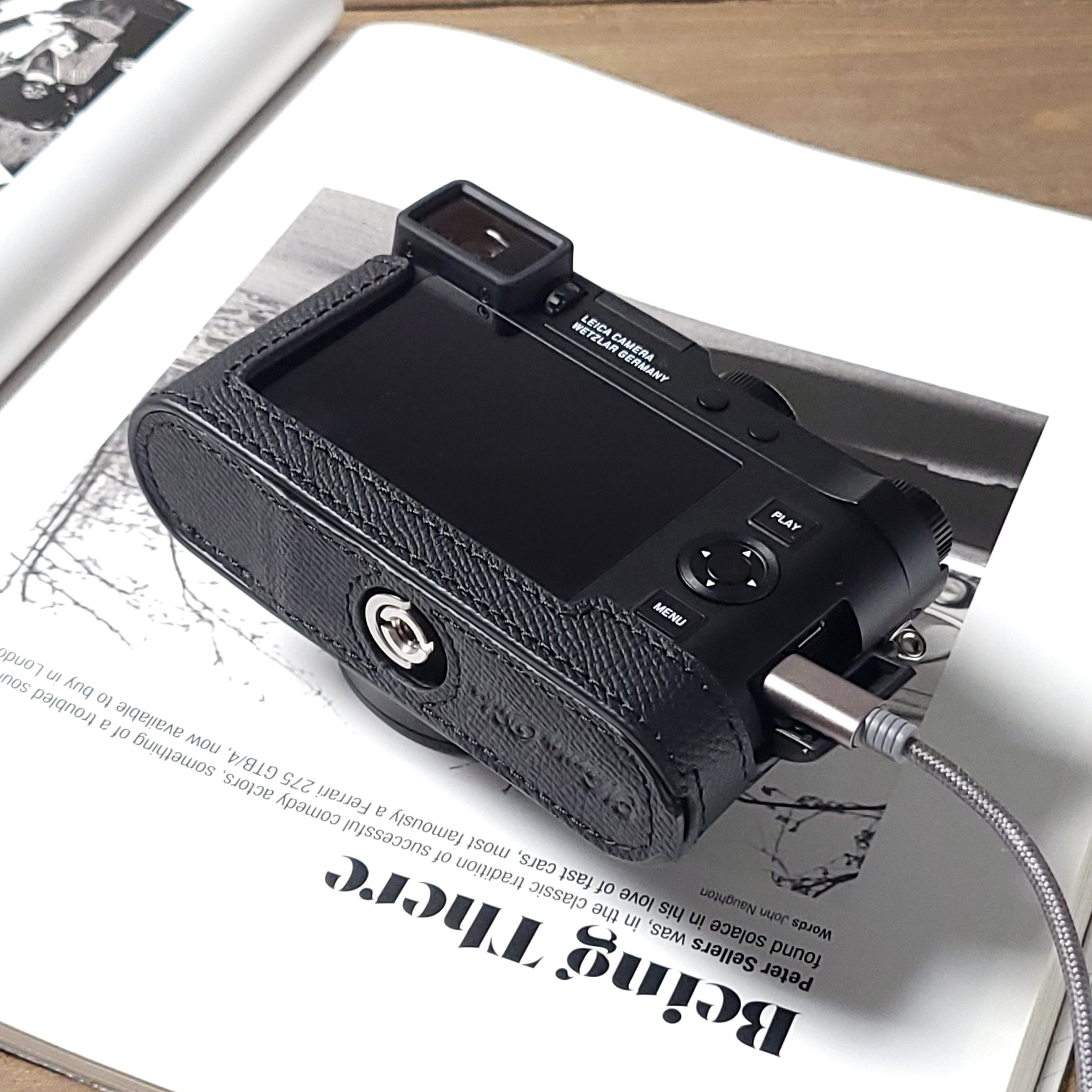 Martinduke エプソムレザー ハーフケース ライカ D-Lux 8用 Martinduke エプソムレザー ハーフケース ライカ D-Lux 8用