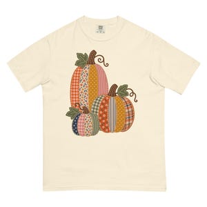 Patchwork pompoenshirt, nep geborduurd herfstshirt, preppy herfstpompoenen, Comfort Colors®