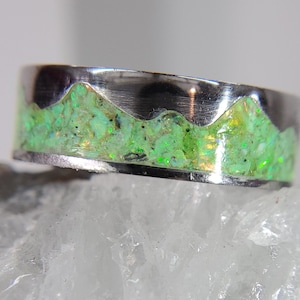 Crushed Green Opal Mountain Range Wedding Ring Men, Mountain Theme Wedding Band, Green Mountain Man Wedding Band with Opal Inlay Mountains