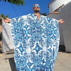 Mens Viscose Caftan Blue majolica print caftan for men, kaftan tunic pool party , billowy dress plus size kaftan caftan image 10