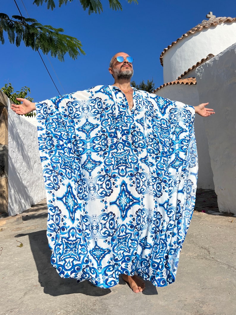 Mens Viscose Caftan Blue majolica print caftan for men, kaftan tunic pool party , billowy dress plus size kaftan caftan image 10