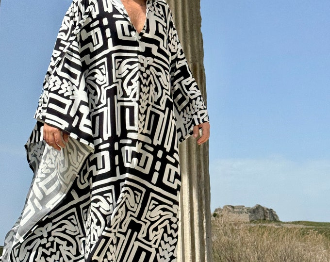 Mens caftan black and white viscose authentic CAFTAN for men /  greek style kaftan / loose kaftan