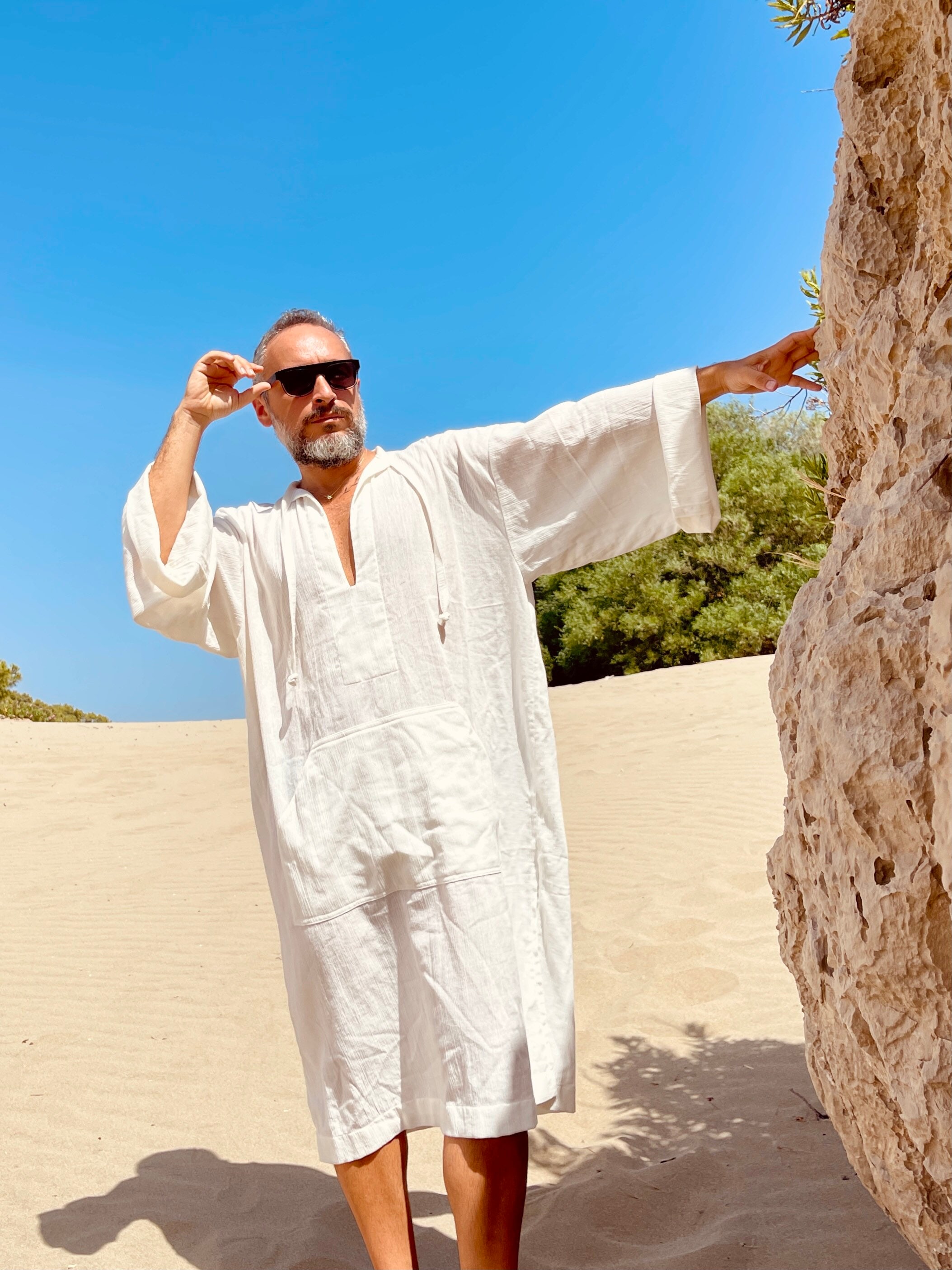 Mens White Caftan / Cotton Gauze Kaftan for Men / Mid Calf