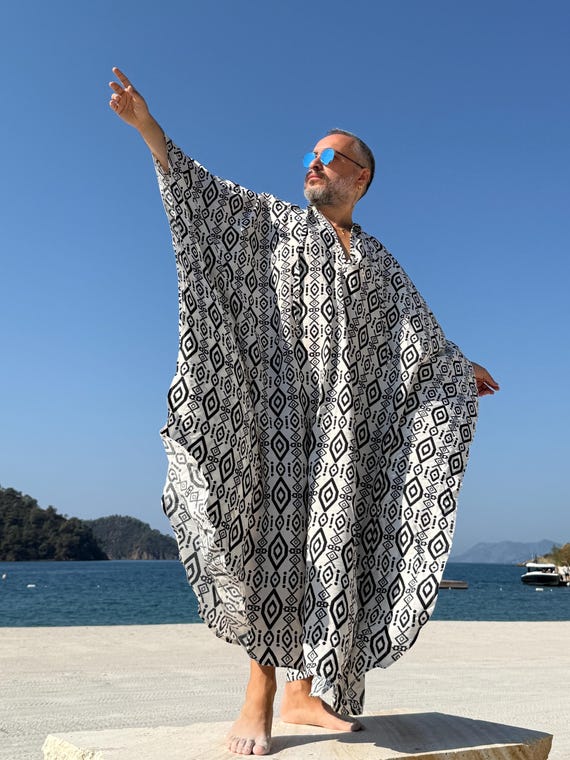 Handmade Viscose Kaftan for Men: Black and White Greek Pattern