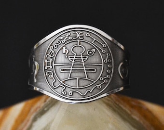 Solomon's Secret Seal Ring embossed with symbolism related to the seal itself