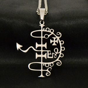 Seal Pendant by ASMODAY