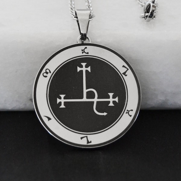 Very powerful pendant of Lilith in Enochian letters of the name