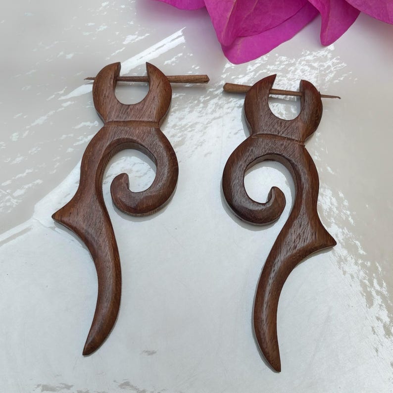 Brown Wooden Earring Women // ORGANIC HANDMADE JEWELRY // Large Vegan