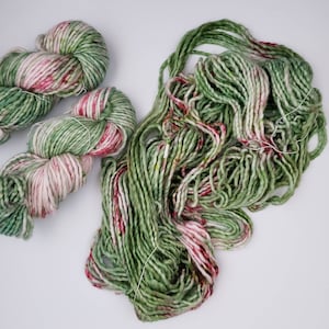 Hand dyed yarn, Monkeypod Flower, small batch, indie dyed, pink, green, speckled, handdyed, luxury, beautiful, superwash, nylon, variegated