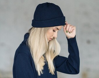 Unisex Merino Wool Beanie: Warm Knitted Winter Hat