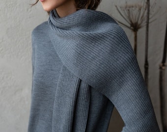 Knitted Merino Wool Scarf: Unisex winter shawl
