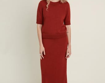 Merino Wool Knit Two-Piece Set – Short Sleeve Top and Midi Skirt