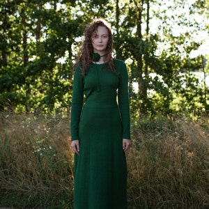 Green merino wool feminine dress