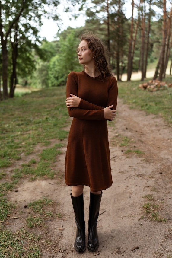 Brown knit dress on sale