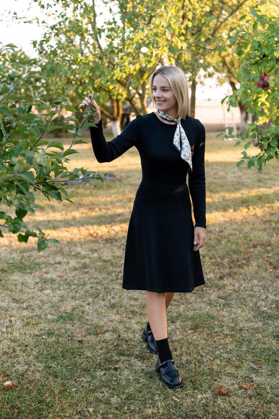 navy blue dress for baby girl Seta T Women's V Neck Tie Waist Casual Long Sleeve Pleated Knit A-Line Sweater Dress Black Small