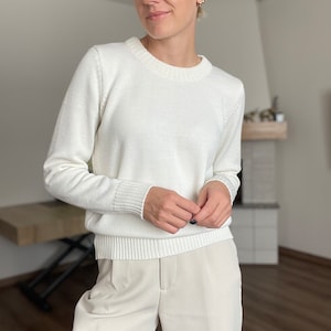 Plain merino wool sweater for women, Crew neck pullover, Minimalist merino wool jumper for women, Fall and winter outfit ideas