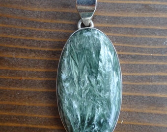 Sterling silver seraphinite pendant
