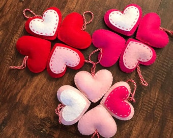 Handgefertigte Filz Herz Ornament: Valentinstag Dekor, Geschenk Topper