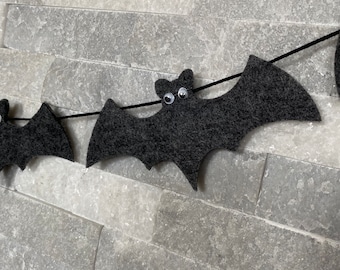 Halloween Felt Bat Garland, bat garland, halloween party garland, halloween decor, nursery decor, halloween decorations, felt bat decor