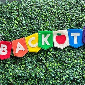 Back to school felt banner, first day of school, school at home or classroom, back to school decor, classroom decorations, felt garland
