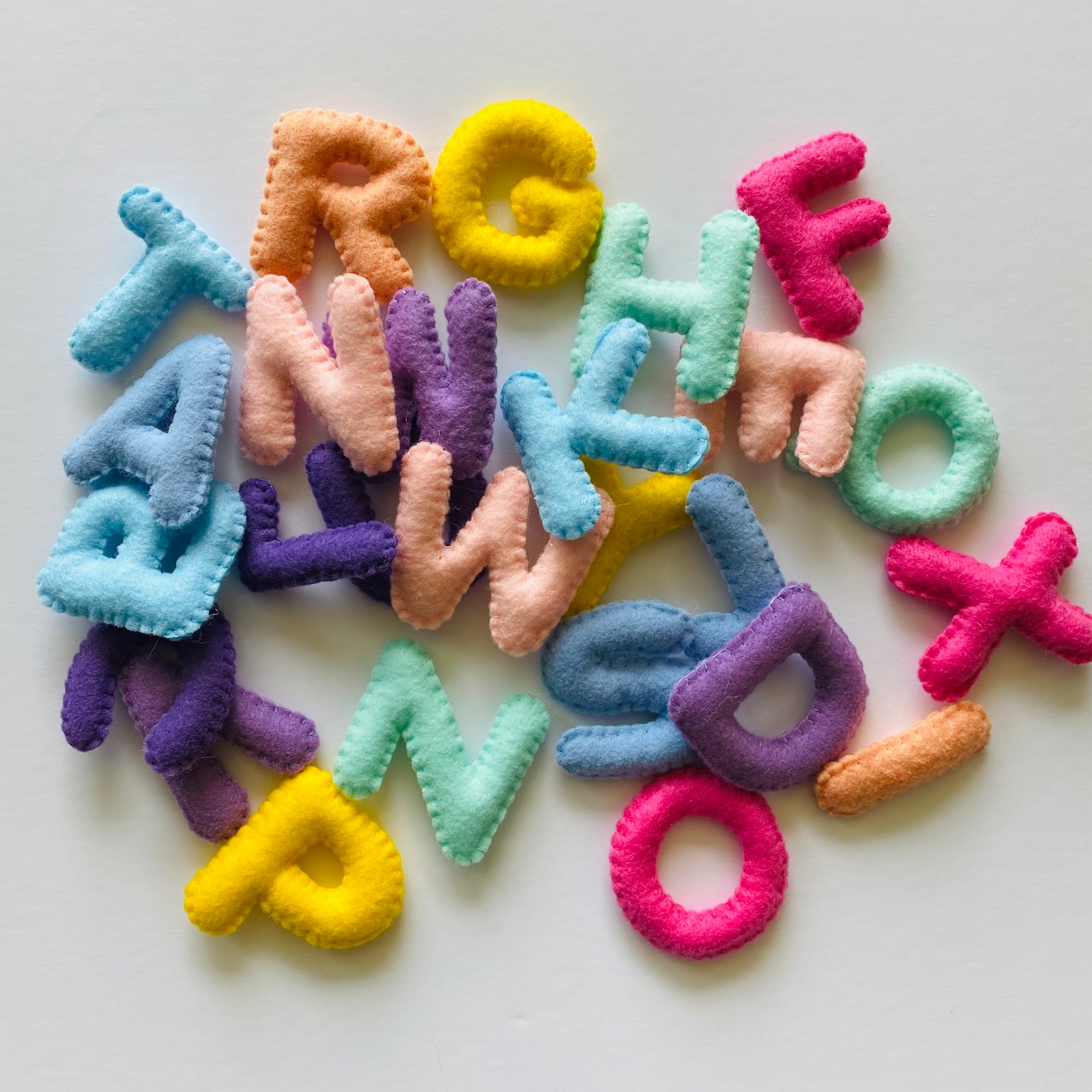 Letras Rellenadas Letras de fieltro, abecedario de fieltro, abecedario preescolar ...