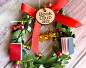 Book Club Ornament Wreath with books- Reads Book Club 2022
