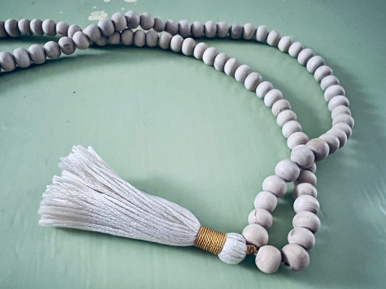 The Laurel Collection Tulsi Mala Necklace for Meditation image 3