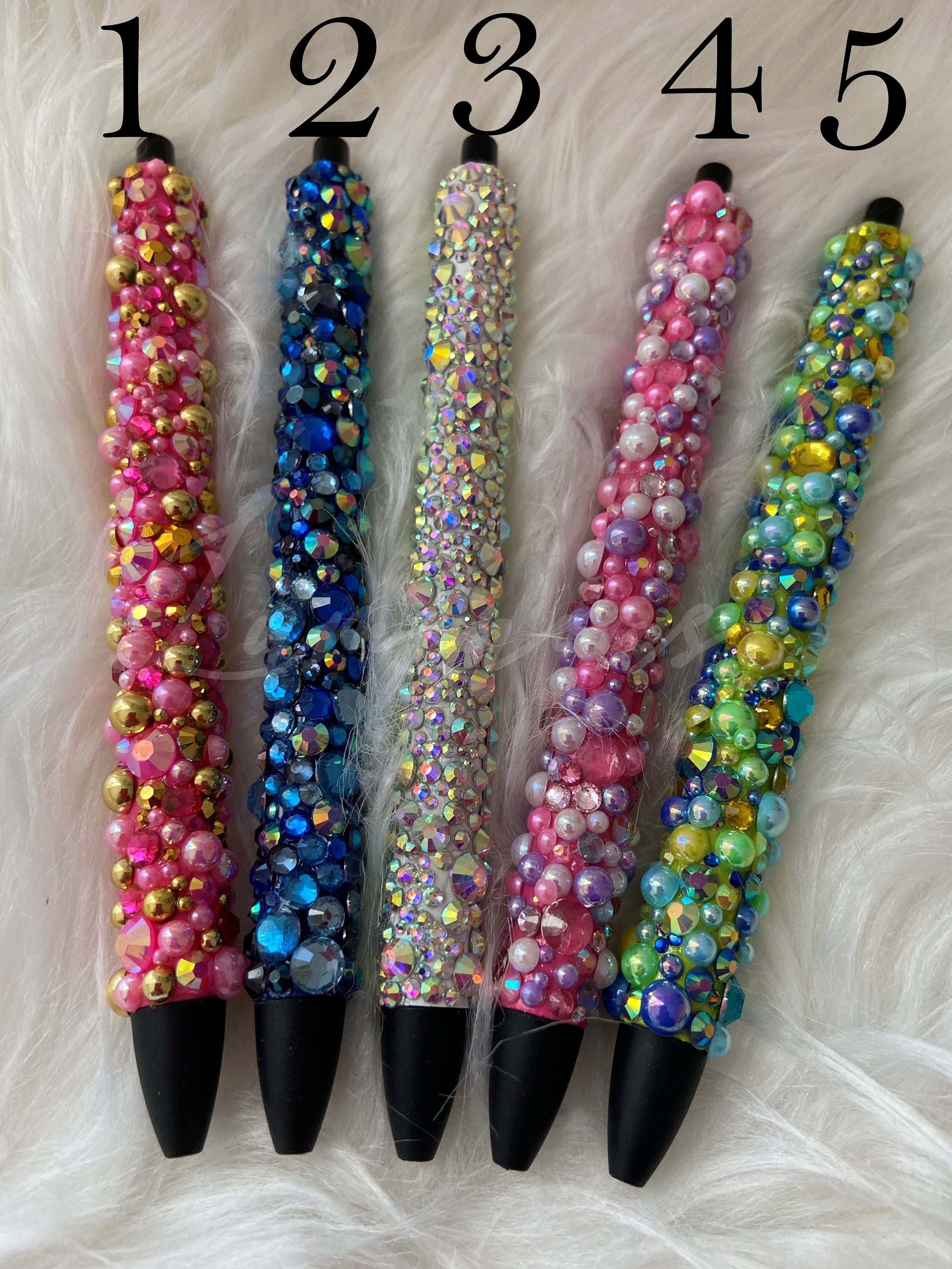 Home & Living :: Office & Organization :: Desk Accessories :: Rhinestone Pen-Refillable  Pen