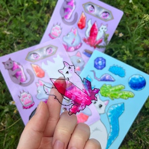 Lot de 2 feuilles d'autocollants ! | Adorable feuille d'autocollants Crystal Cats | Feuille de vinyle transparente | Stickers mignons | Stickers chat kawaii | Sticker cristal