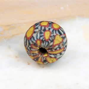 Ancient Jatim mosaïc glass bead