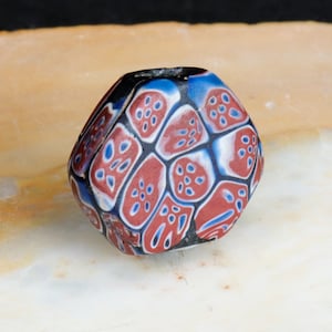 Venetian tabular millefiori trade bead