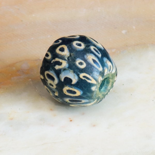 Ancient Jatim glass bead