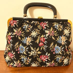 Vintage Carpet Bag, Needlepoint Handbag, &quot;Mary Poppins&quot; Carpet Bag