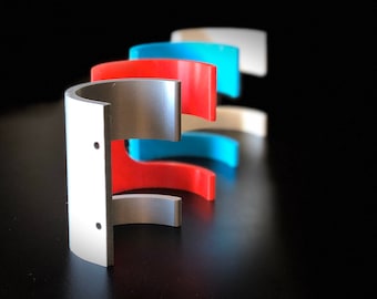 Fitted and Minimalitic Dyson Hair Dryer Mount