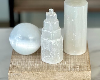 Selenite crystals I Selenite tower I Selenite sphere