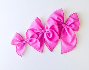 Bright Pink Solid Bow, Valentine’s Day, girl bows, baby bows, nylon headband bows, fable bow, spring, summer