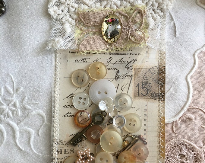 Junk Journal Shaker Buttons Card/ Buttons Tag/ Supplies/ Journal ...