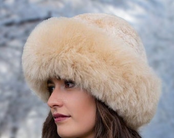 Baby Alpaca Fur Hat beige | Genuine Baby Alpaca Extra Fine Fur | Luxury Baby Alpaca Fur Hat for Woman