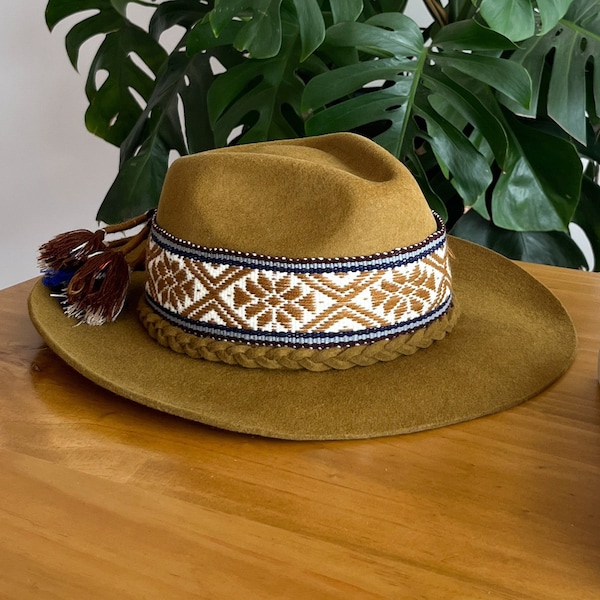 Chapeau élégant en peau de mouton - Design fait main et intemporel, chapeau en cuir de mouton / chapeau très élégant avec ruban inca