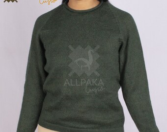 Elegant Green Alpaca Wool Sweater - Unmatched Softness and Comfort