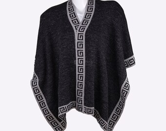 Alpaca Wool Poncho / Wool Ruana / Ladies Poncho / Winter Garment / Handmade Poncho / Free Shipping.