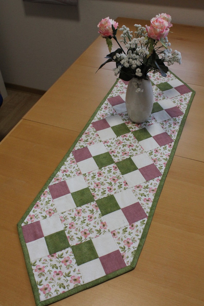 Runner da tavolo 108 cm x 32 cm, patchwork, fatto a mano, unico immagine 2